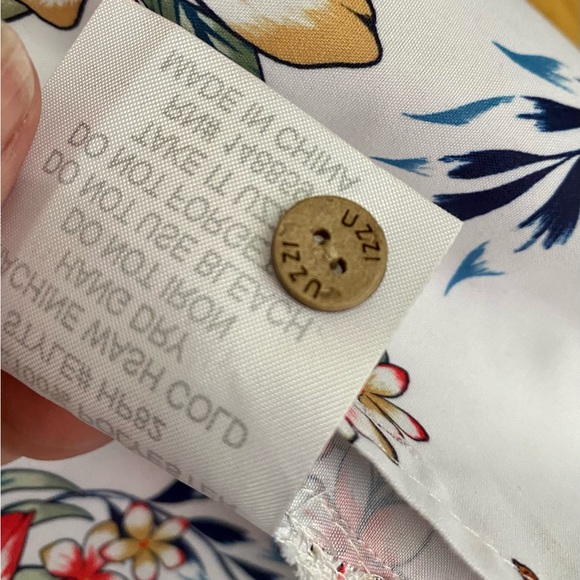 Hawaiian Shirt - Picture 10 of 11